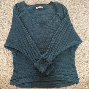 Cute oversized free people sweater